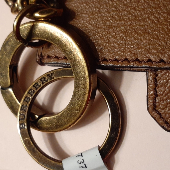 BURBERRY MIRROR/ LEATHER CASE NWT KEY RING RARE - Picture 4 of 7